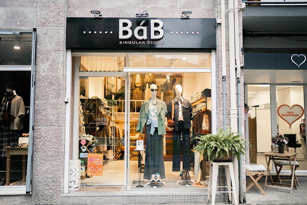 BáB contacto